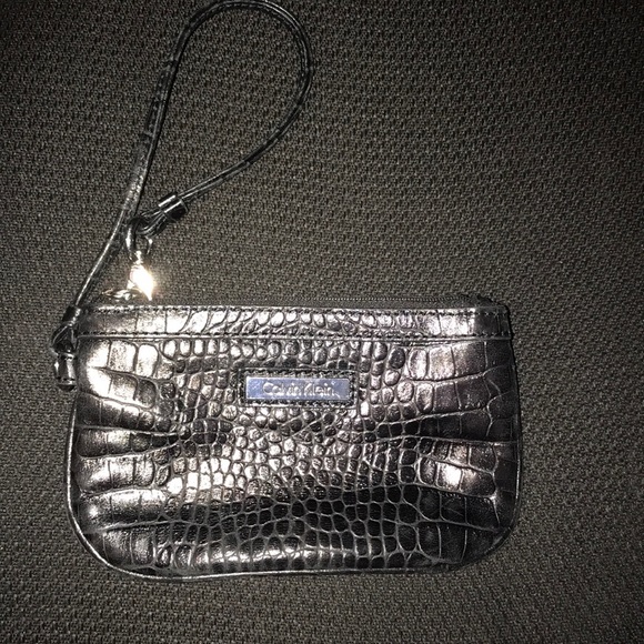 Calvin Klein Mini Wallet - Picture 1 of 6